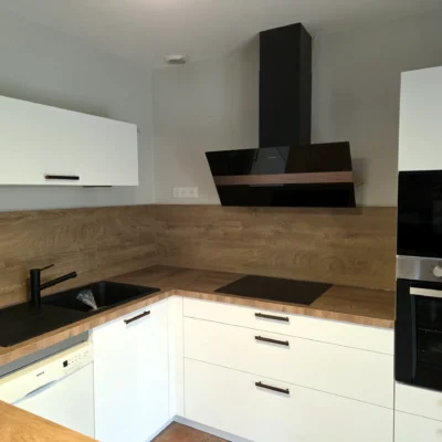 Watt 4 Services : Lancement, sécurité électrique et sueurs froides en cuisine !